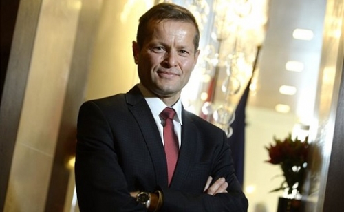 Krausz Ferenc a fizikai Nobel-díjasok között