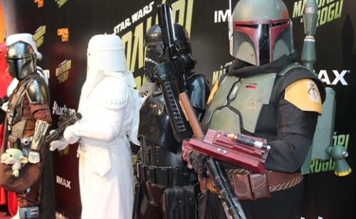 A Mandalóri és Grogu című Star Wars-film filmpremierje