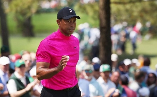 Tiger Woods a hűséget választotta a pénz helyett
