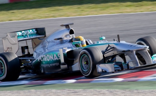 Több mint 18 millió dollárért kelt el Lewis Hamilton 2013-as Mercedese