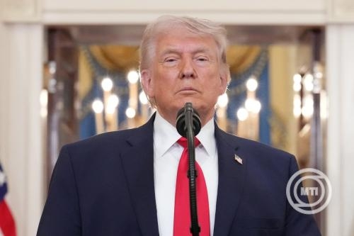 Donald Trump megszűntnek nyilvánította az Iránnal folytatott "fegyveres harcot"