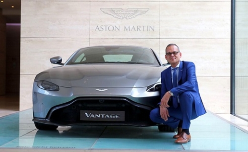 Az Aston Martin Magyarországra érkezik!