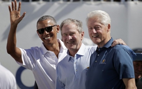 Elnökök és a golf