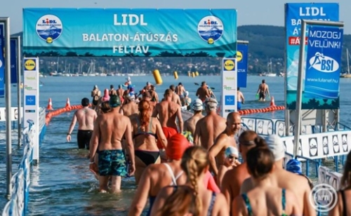 Betelt a nevezési lista a Balaton-átúszásra