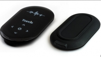 80 nyelven fordít oda-vissza másodpercek alatt ez a zsebre vágható kis tolmácsgép