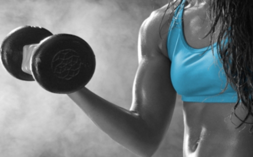 Minden, amit tudnod kell, mielőtt elkezdesz súlyokkal dolgozni