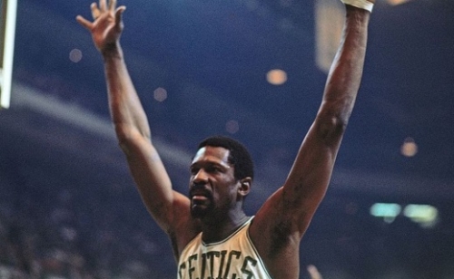 Elhunyt Bill Russell