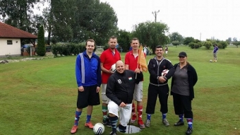 A Manchester United szurkolói rákaptak a footgolfra