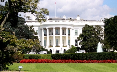 Megvan a főmeccse a Fehér Ház-i ketrecharcos gálának