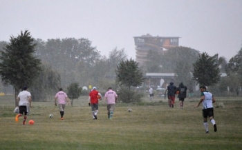 Viharos pályaavató Zsirán