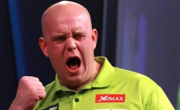 Világbajnok dartsos érkezik a budapesti gálára