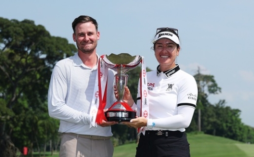 Családi siker az LPGA-n: Férje vitte a baget, Hannah Green pedig a trófeát