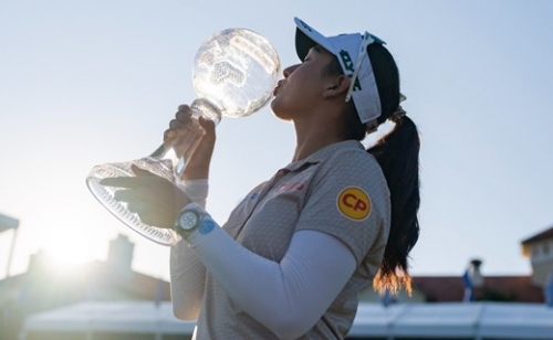 Jeeno Thitikul a női golf csúcsán