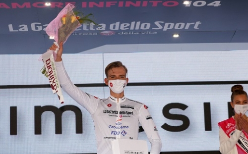Valter Attila sikere a Giro d&#039;Italia országúti kerékpáros körversenyen