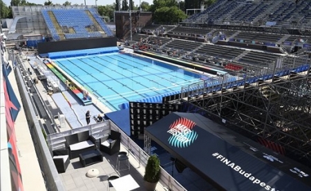 Pénteken rajtol a vízes vb