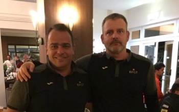 Ír győzelem Portugáliában, Podusil harmadik a szeniorok között