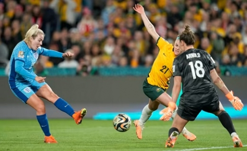 Európai döntővel ér véget a női labdarúgó-vb