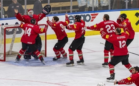 Történelmi sikerével ismét az elitben a férfi jégkorong válogatott