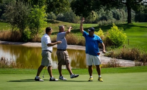 Bátor Tábor Jótékonysági Golfrendezvény