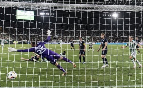 Ötgólos sikerrel kezdte a BL-selejtezőket a Fradi