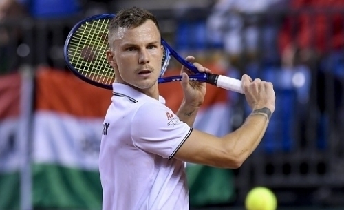 Fucsovics a harmadik fordulóba jutott Melbourne-ben