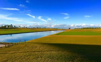 Új bajnokot avatnak vasárnap